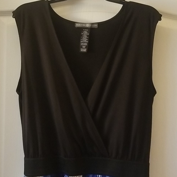 NEW in bag Avon Floor Length Modern Floral Signature Collection Maxi Dress - Picture 2 of 6